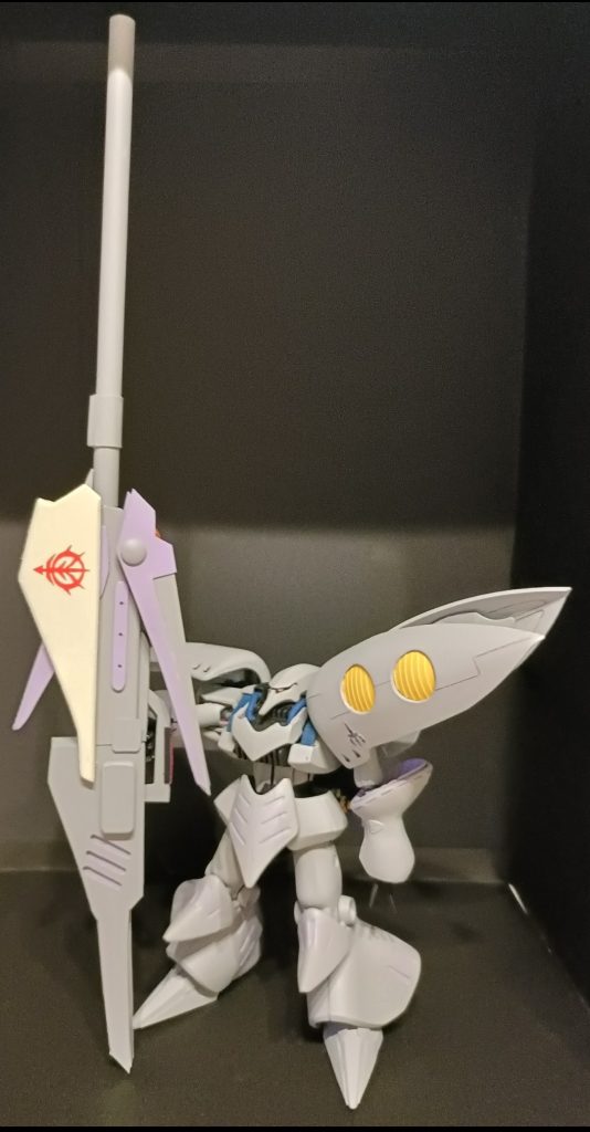 永野氏風のキュベレイに長尺砲を持たせたくてフルスクラッチで制作、塗装はファレホで筆塗りです。ファンネルで大概のことは済むし必要が無いとおもったのですが、どうしても長尺砲を持たせたくて。