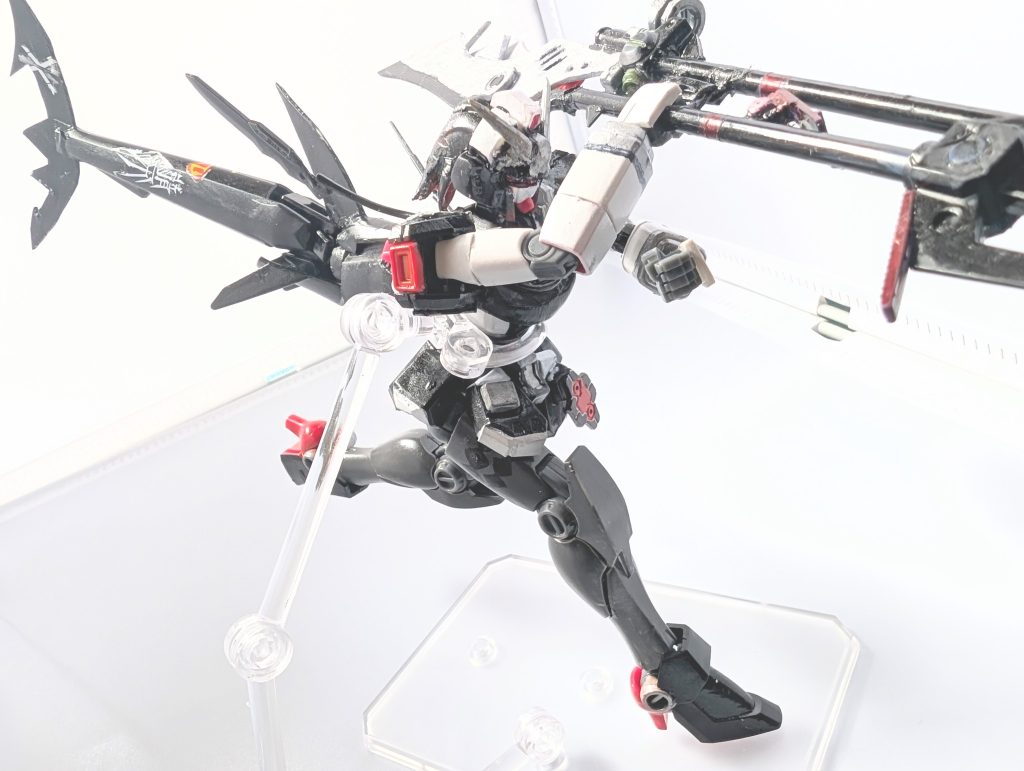 可動域は流石にノーベルガンダムと言った所ですね。