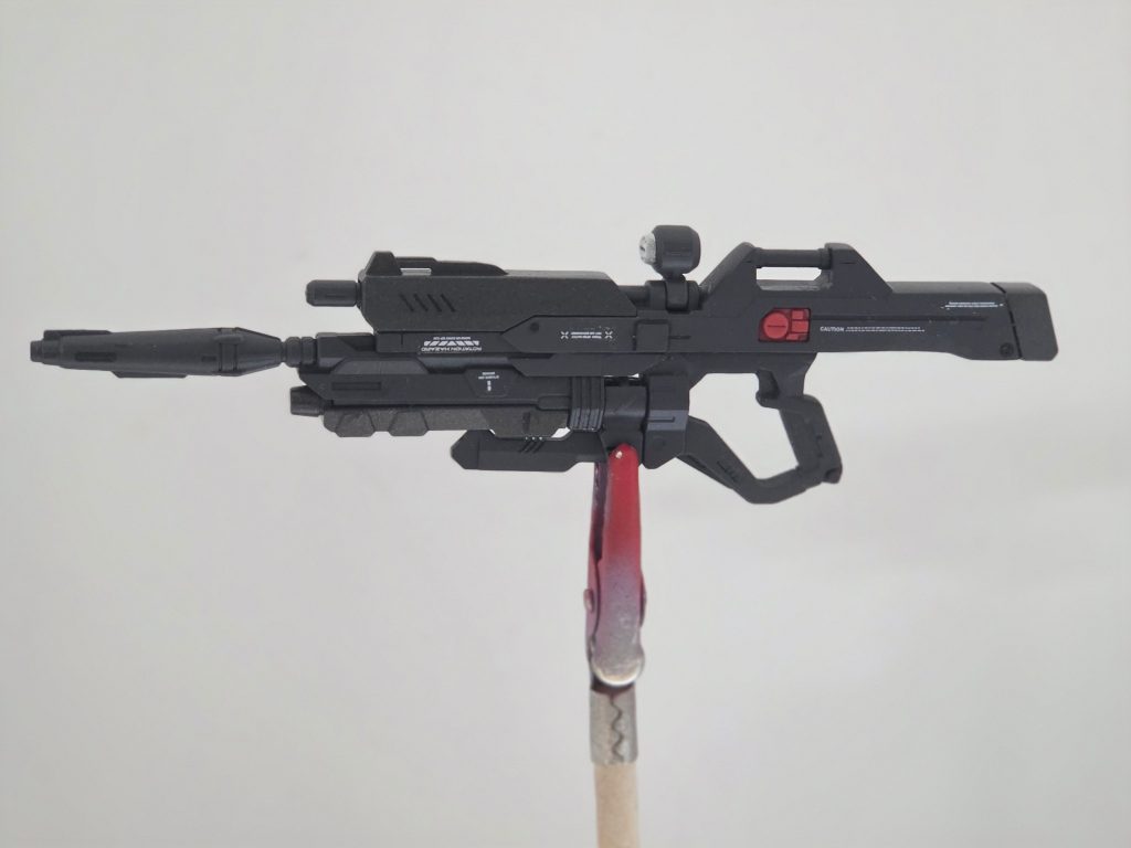 唯一自分のオリジナルのライフルが出来ました。　我ながらカッコ良くまとまってくれたと思います(自画自賛)