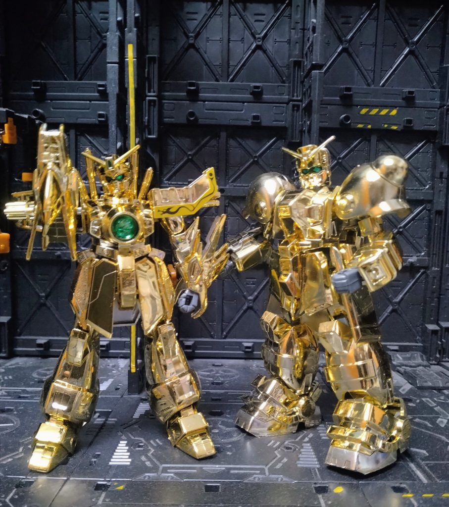 ドラゴンガンダム胸をグリーンに塗装😆当時、新流星胡蝶剣をイメージ！ボルトガンダム早くHGキット化して欲しい🙏
