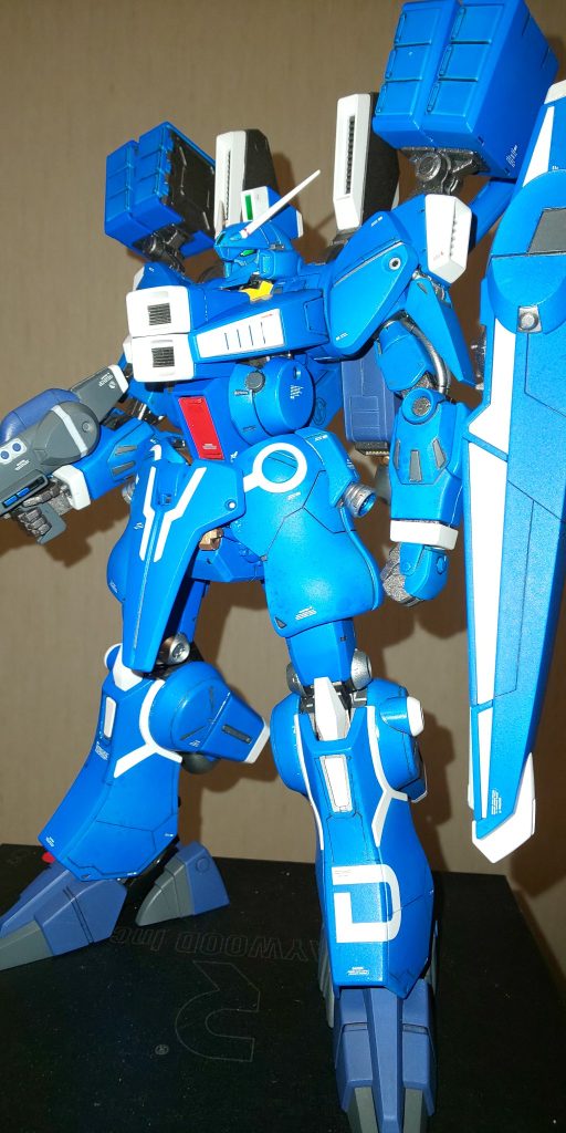 当時ホビージャパンに掲載されていた作品を参考に作りました。スジ彫りも初めてやってみましたが、まあまあ悪くないかなと。ガタついてるので、今後の課題ですね。
