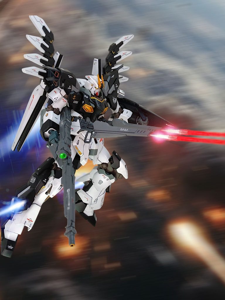 腰のレールガン的なものはF91のヴェスバーです最近ミキシングのパーツを考える時にはサイズ感の違いを意識するようになりました