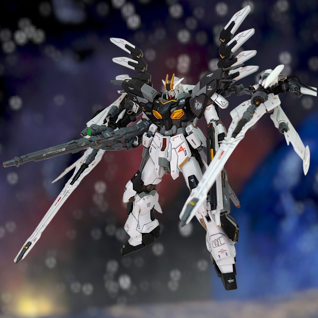 今回の目玉(iori_sei)大型ブースター兼メガビームキャノン大型ファンネルとの差し替えで、装着できます。着脱の工作頑張りましたでもアムロ「こういうゴテゴテしたものは好きじゃない」とか言いそう(gundam-kao5)