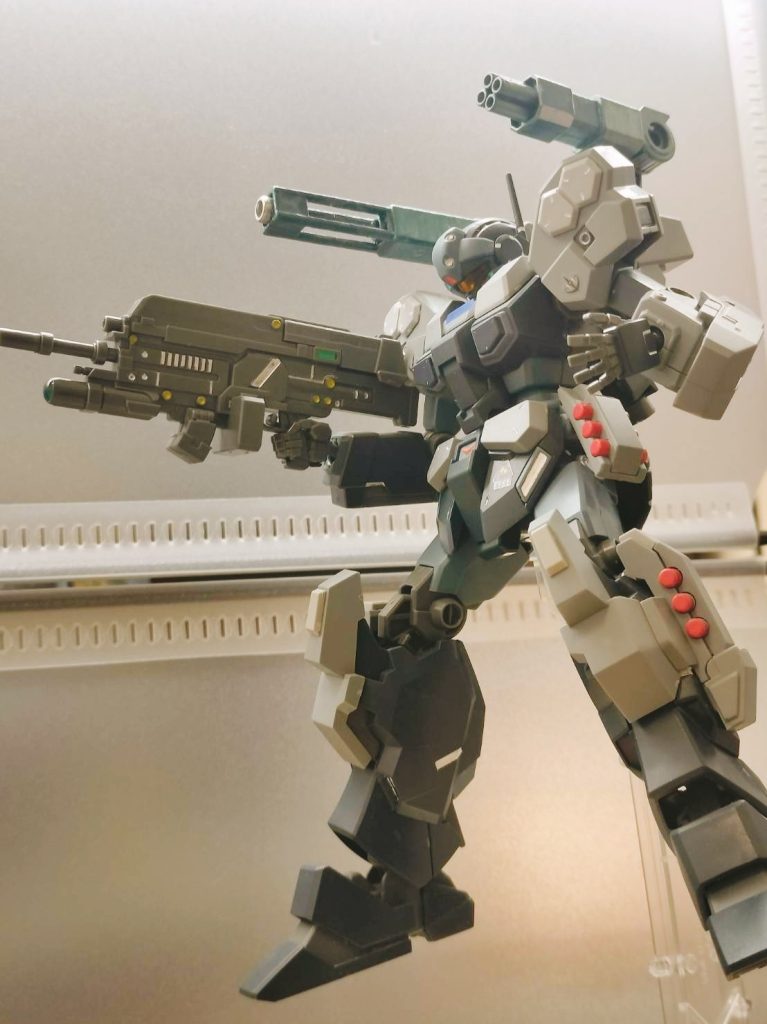 戦場で悪目立ちしてしまうジェスタキャノン