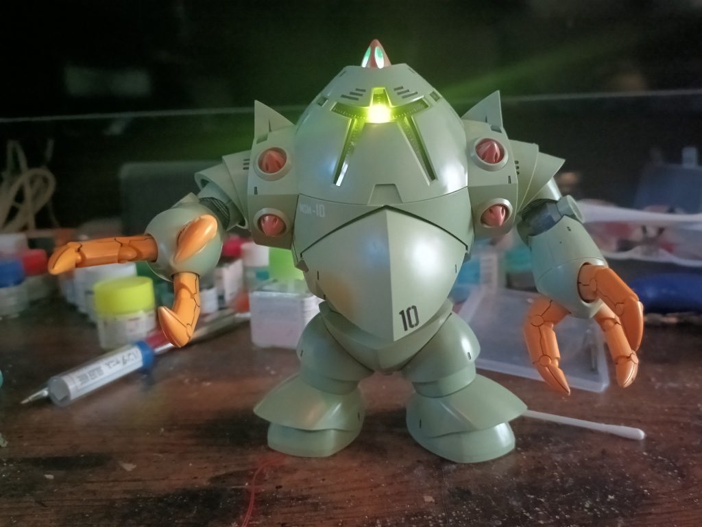 全身ショット☝️前後左右シンメトリー機体なんでバックショットはなしです😅