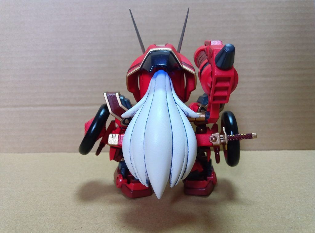 ただ、2015年に発売された超戦士ガンダム野郎の新装版を改めて読んで、初登場というか初戦で雑魚を蹴散らした以外は基本囚われの身、サポートメカの駄尾怒尊も完全変形ではなく、頭部と脚が何処からともなく飛んでくるという雑な仕様に愕然としました⋯