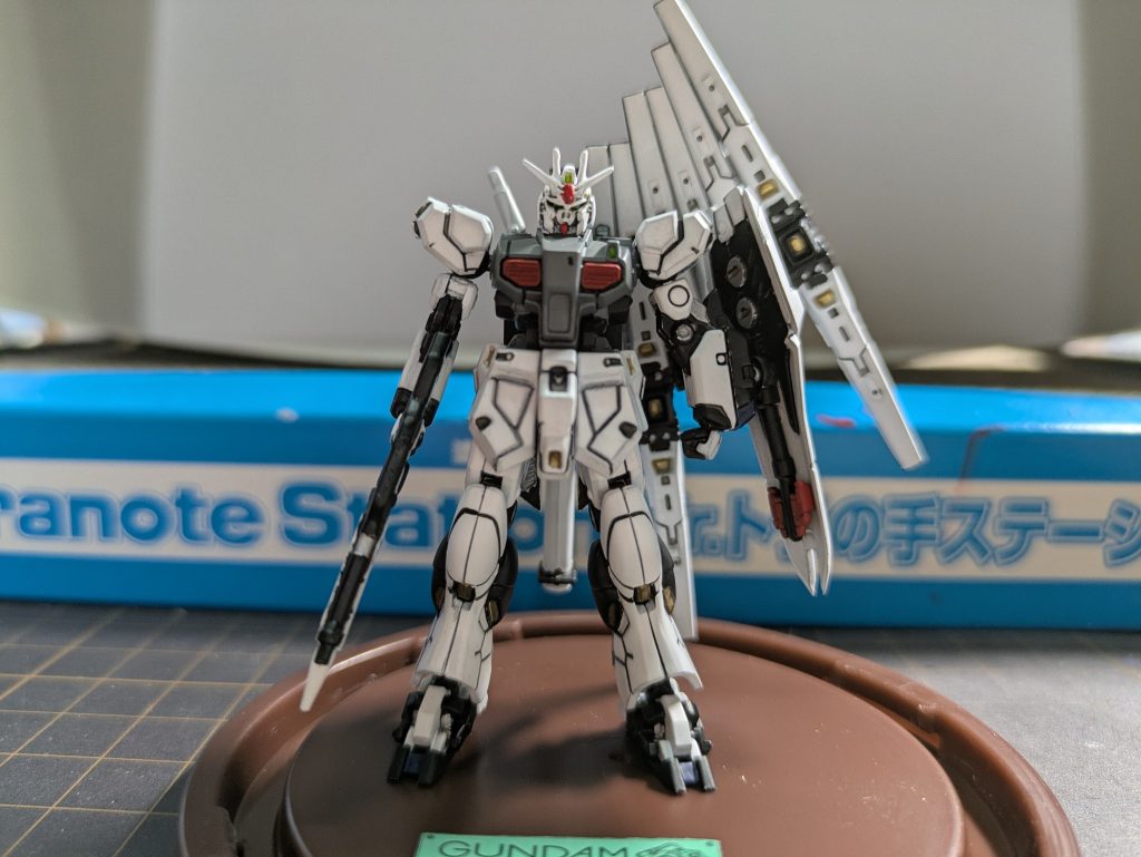 ファーストロットぽく塗装しましたPGのνガンダムも素晴らしいですがアーティファクトも素晴らしいです