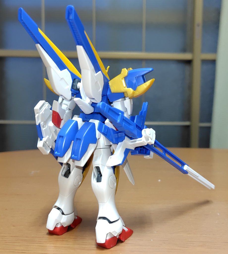 リア。　背面は本来のV2と変わって無いです。