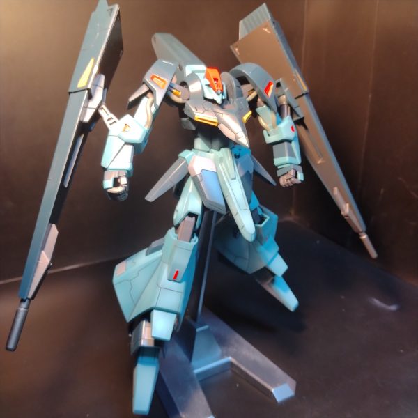 組み上がりました！😀取り敢えずはここでストップして！今晩にデカールとトップコートをやろうと思います！😄次はデカール貼ってトップコートして乾燥してる画像を製作ストーリーのラストにアップしようと思います！😀（2枚目）