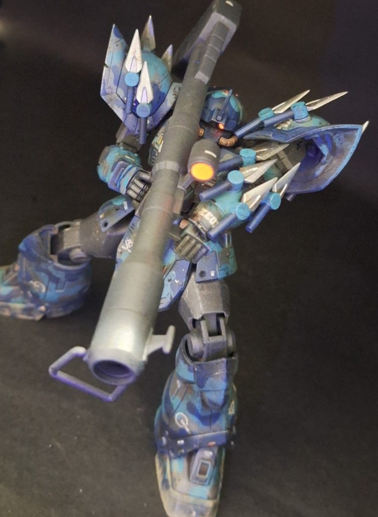 HG イフリート・シュナイド 迷彩塗装–2枚目/制作者：@feiru777