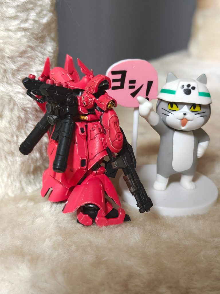 バックパックや足の黒い部分は黒サフスプレーで手抜きヨシ！