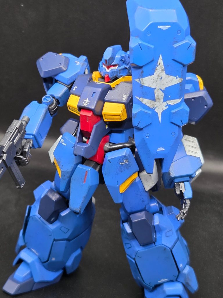 マッシブなスタイルでかっこいい機体ですね