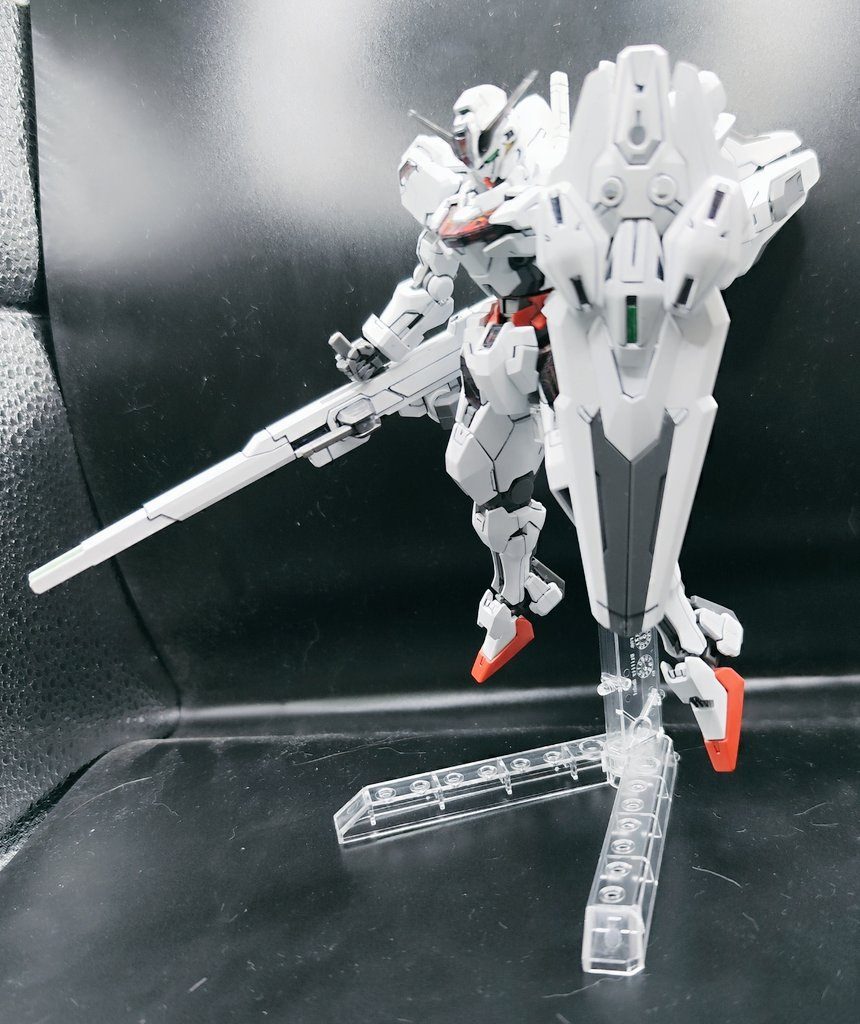 ガンダムキャリバーン–3枚目/制作者：hebesome
