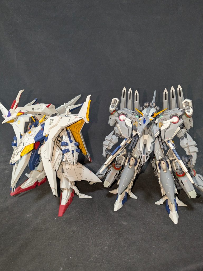 比較は以前製作したHGUCペーネロペーです。
