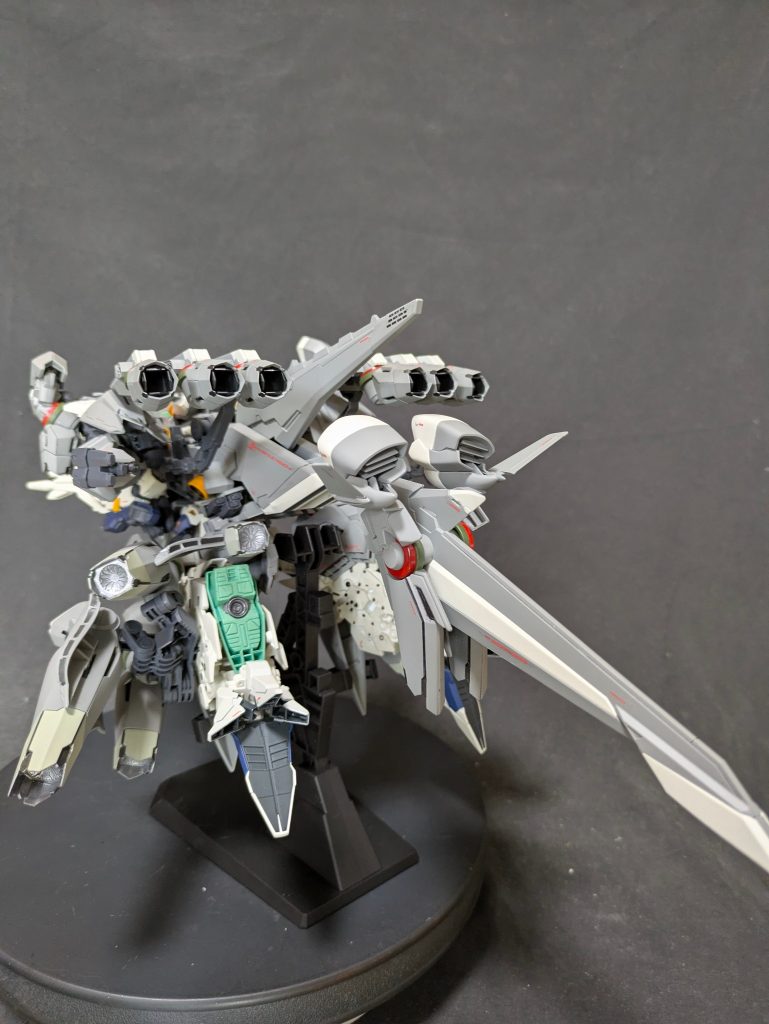 1/144HGUCアリュゼウス–9枚目/制作者：G.ボーイ