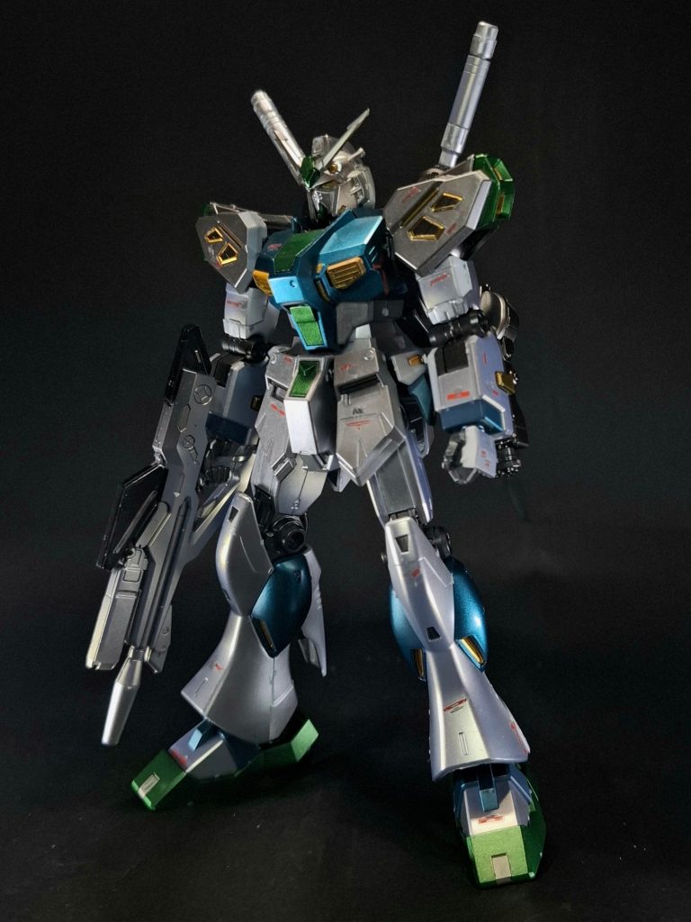 HG アリュゼウス/量産型ν[NEU]ガンダム–9枚目/制作者：鈴木　克海