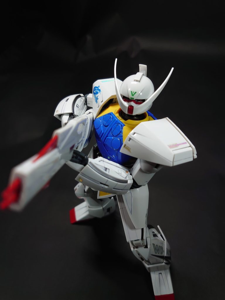 MG ∀ガンダム–3枚目/制作者：岩岸 杞京