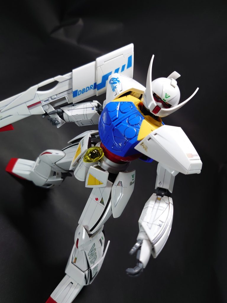 MG ∀ガンダム–5枚目/制作者：岩岸 杞京