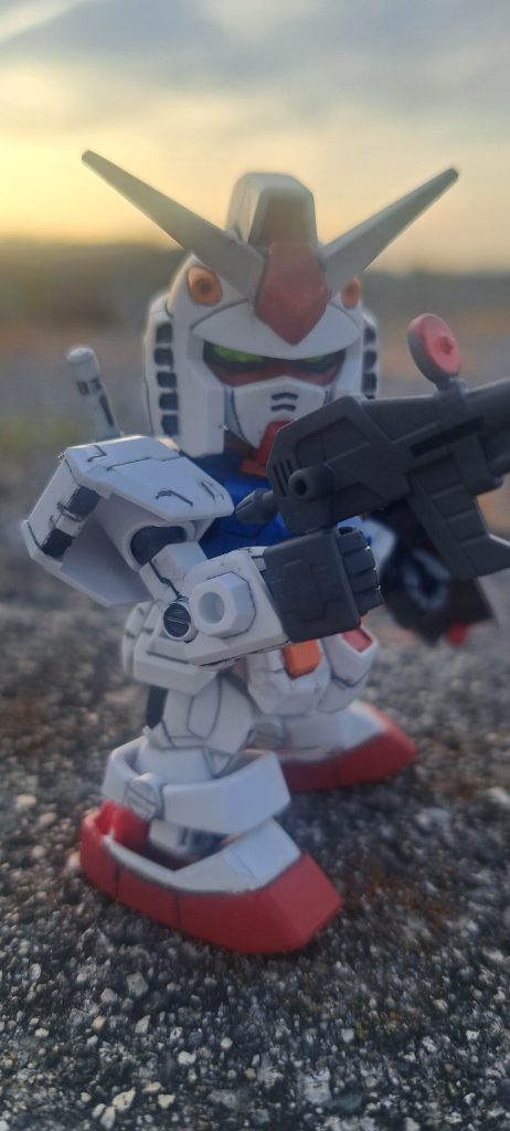 夕日のガンマン。天然は良いですね。自分のキットがカッコ良く見える。(^^)