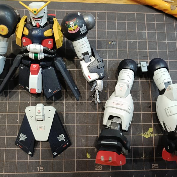旧キット1/144　ボルトガンダム