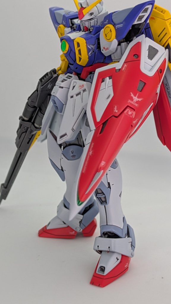 2色目のホワイトははっきりと差を分けてみました。塗った後はもう少し薄めが良かったかと思いましたが写真で見ると悪くないような気がしてきました。&nbsp;