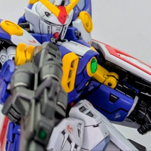 RG ウイングガンダム