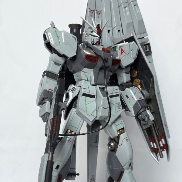 νガンダム(ファーストロットカラー)