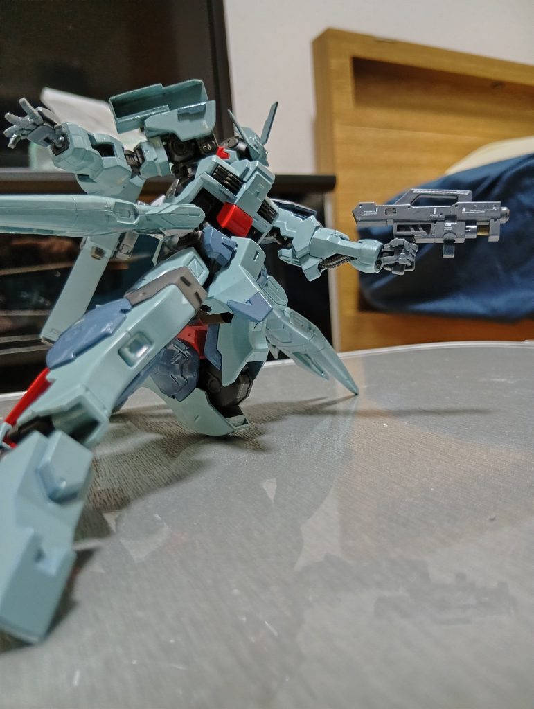 ガンダムスプリガン–3枚目/制作者：kuromusutajio