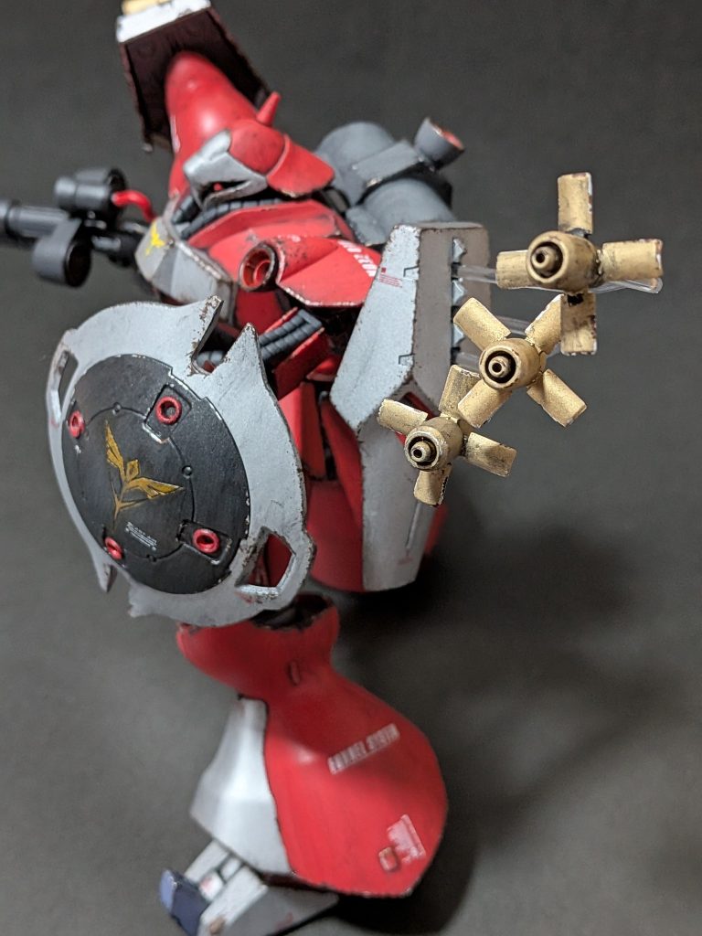 付属の透明プラ棒使ってファンネル射出
