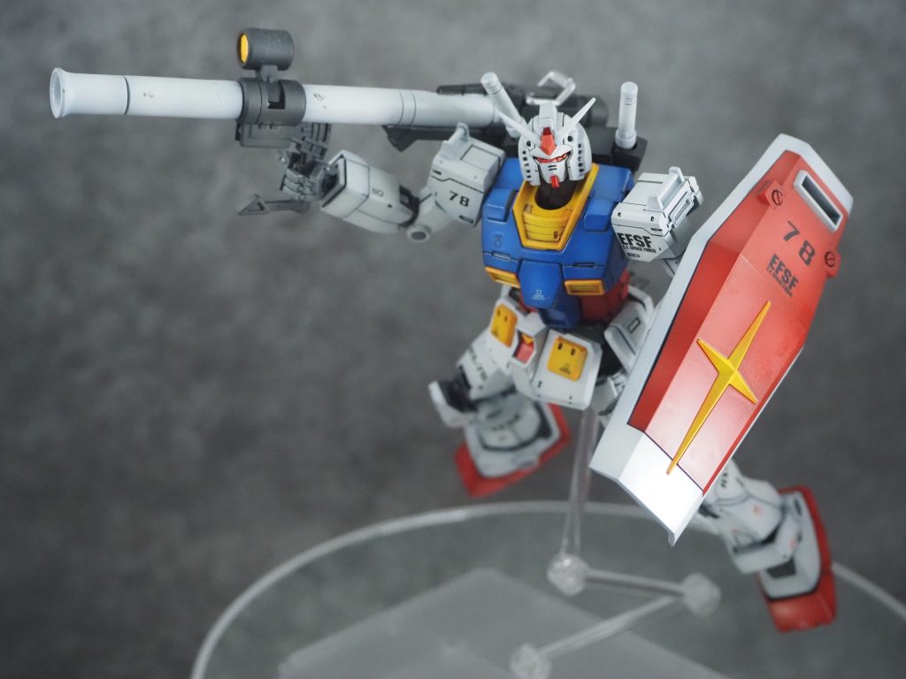 武装とハンドパーツが豊富に付属するのがキットの特徴ですね。