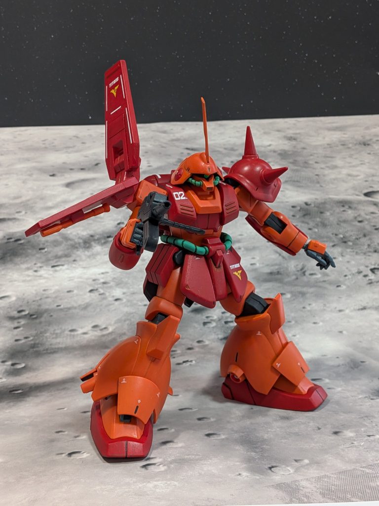 肩のシールドには、ハイキューパーツのラインデカールを貼ってみました。胸の所は寂しかったので、公式デカールから