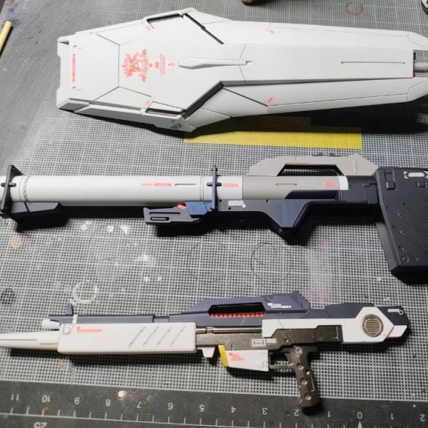 MG 1/100 νガンダム Ver.ka（フェーズ④：武器類の塗装）