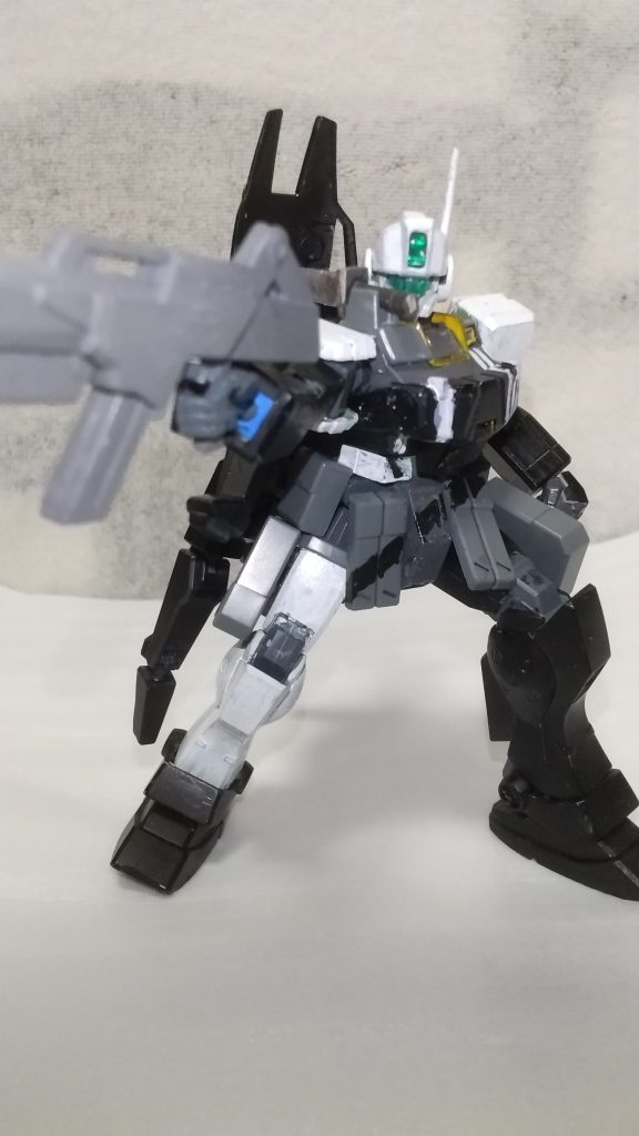 ライフルも装備可能。