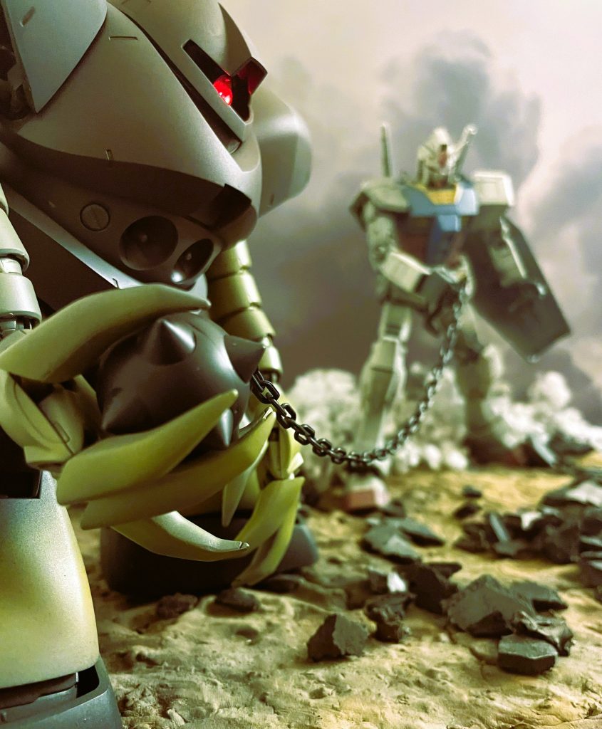 ガンダムとのツーショットです。