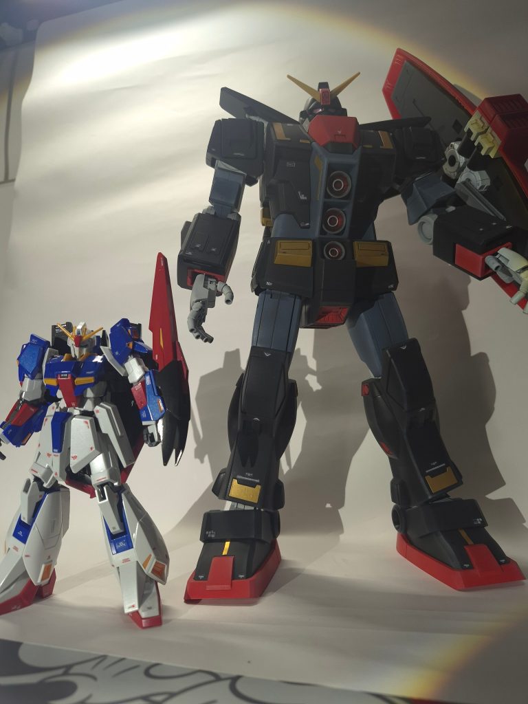 HGリバイバルゼータと比較。