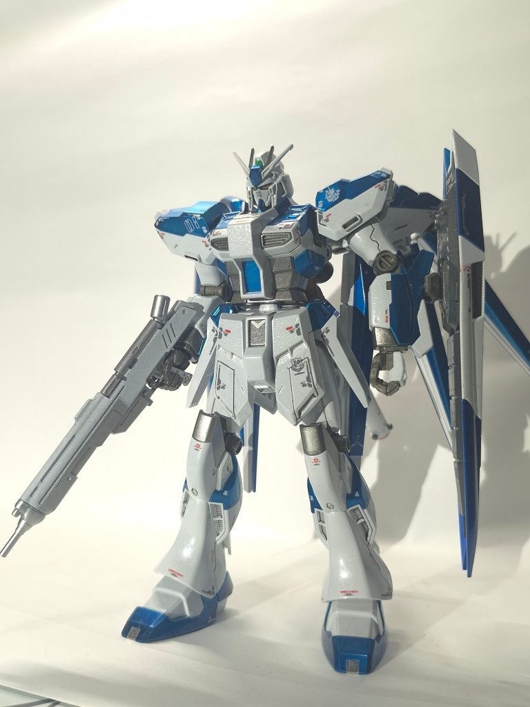 HG　Hi νガンダム　メタリック塗装