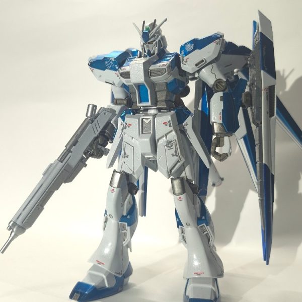 HG　Hi νガンダム　メタリック塗装