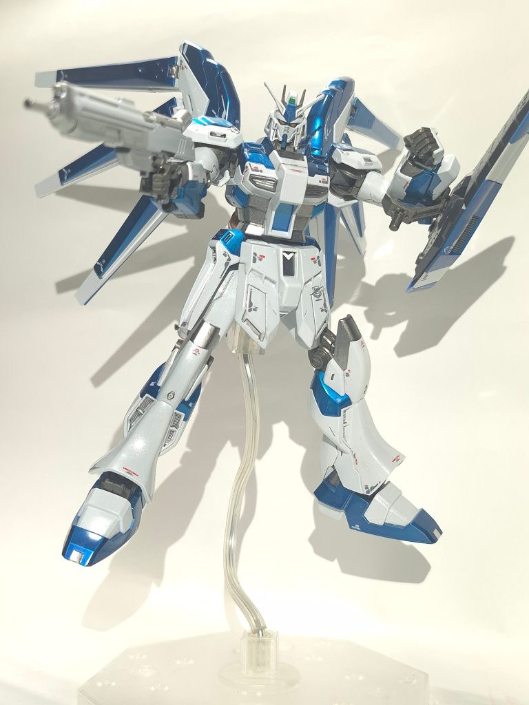 HG　Hi νガンダム　メタリック塗装–3枚目/制作者：KENSAN.