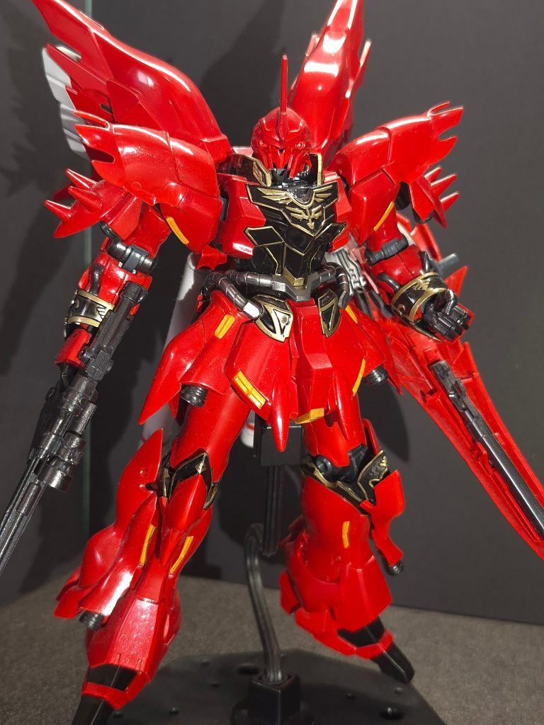 エングレービングは４マーカーで頑張って塗り分けましたが、これなら付属のシールのほうがキレイにできたかなとおもいます。💦