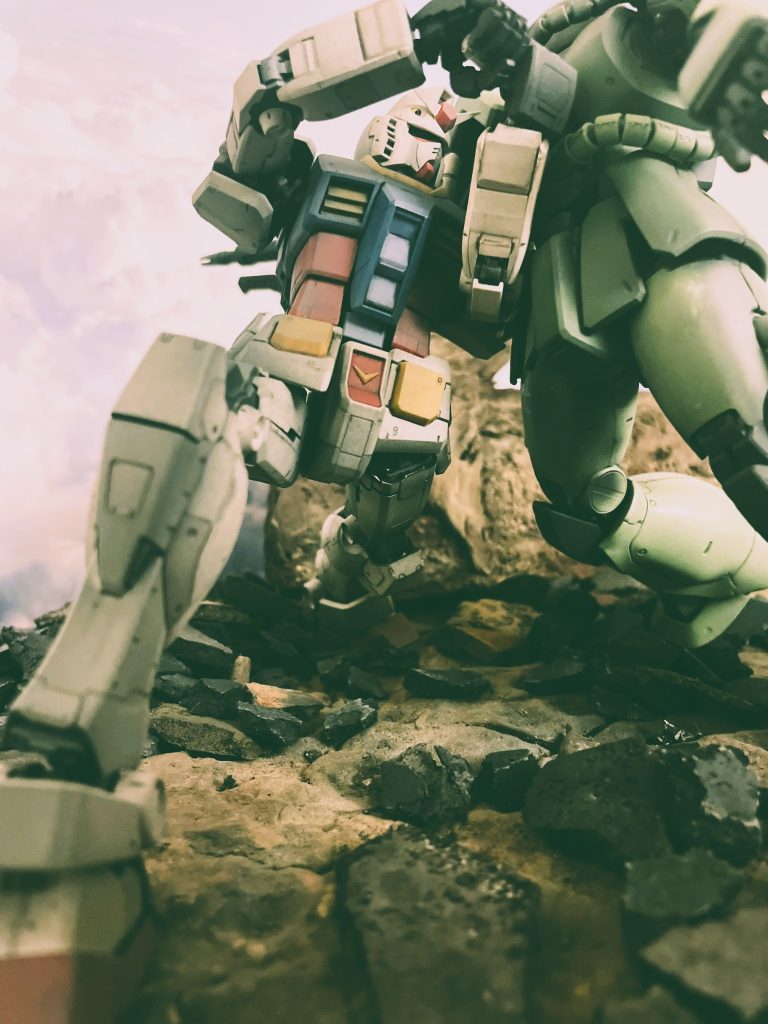ガンダム、大地に立つ！ version 3.0 ～機動戦士ガンダム第1話より～–6枚目/制作者：SH