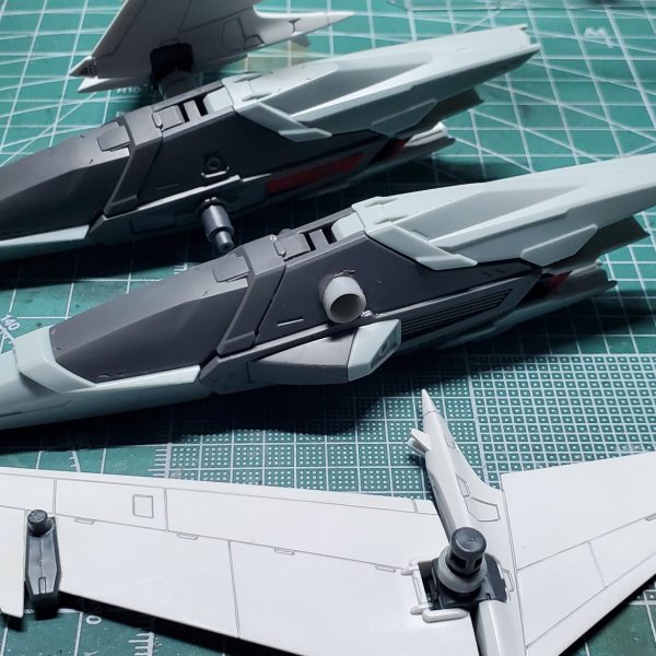 Zガンダムのハイパーメガランチャー持たせてバックパック配置をいじってブレイズウィザードを追加腰にストームブリンガーのプロペラントタンク増設腰と二の腕をそれぞれ2mm延長（5枚目）