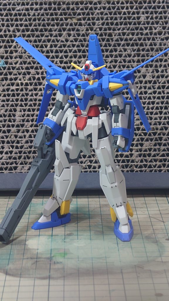 ガンダムAGE３–2枚目/制作者：あれく myT 積みプラ崩したい