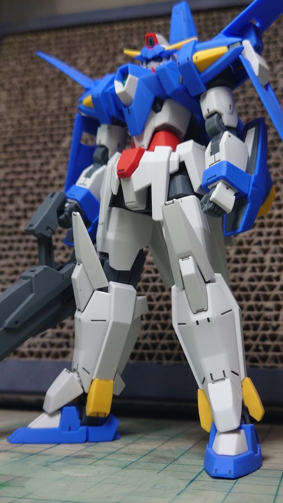 ガンダムAGE３–4枚目/制作者：あれく myT 積みプラ崩したい