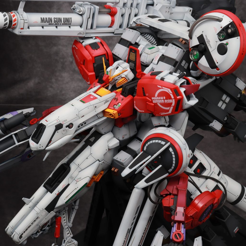 1/100 MASTER GRADE ディープストライカー–7枚目/制作者：Dangomushi