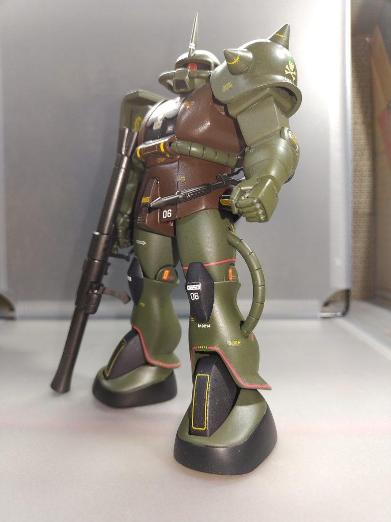 1/100 MS-06 リアルタイプザク