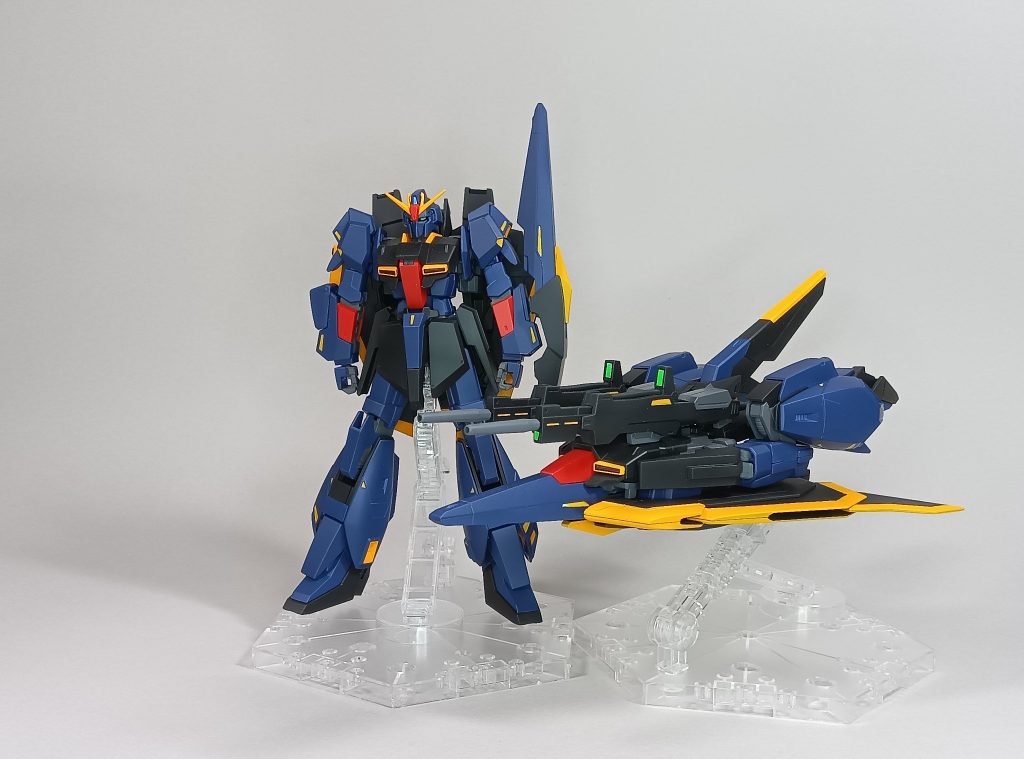 カラーレシピ機体色ブルー　C328ブルーFS15050（クレオス）機体色ブラック　075ニュトラルグレーⅤ（ガイアノーツ）機体色グレー　XHUG03エアリアルグレー（水性ガンダムカラー）機体色レッド　GX3ハーマンレッド（クレオス）機体色イエロー　025橙黄色（ガイアノーツ）蛍光青　101蛍光ブルー（ガイアノーツ）蛍光緑　107蛍光イエローグリーン（ガイアノーツ）