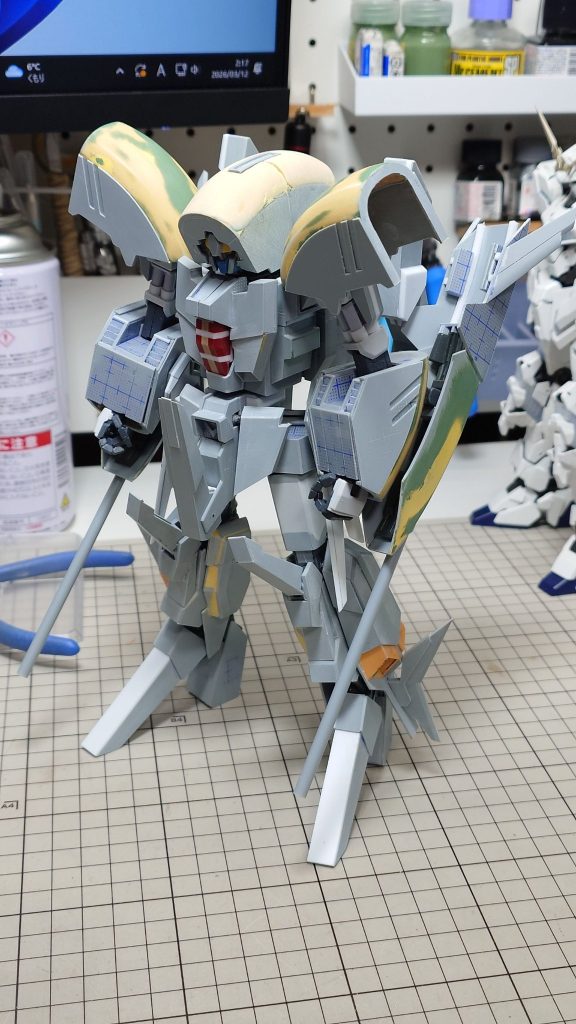 バックパックに関しては変形機構含めフルスクラッチしています。 今回は曲面との闘いでした