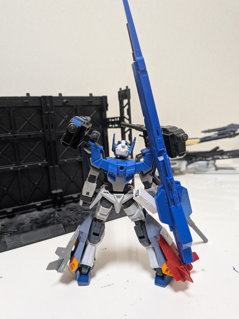 リック・ディアスみたいなガンプラを作りたいと思い作り始めましたが、キットが中々手に入らないので思考を変えて、ACやバルバトス寄りの様々な武器を付けたりして失ったりする機体にしようと思いました