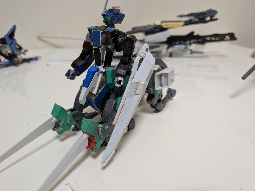 4脚地上輸送モビルスーツ【ツェンドルグ】