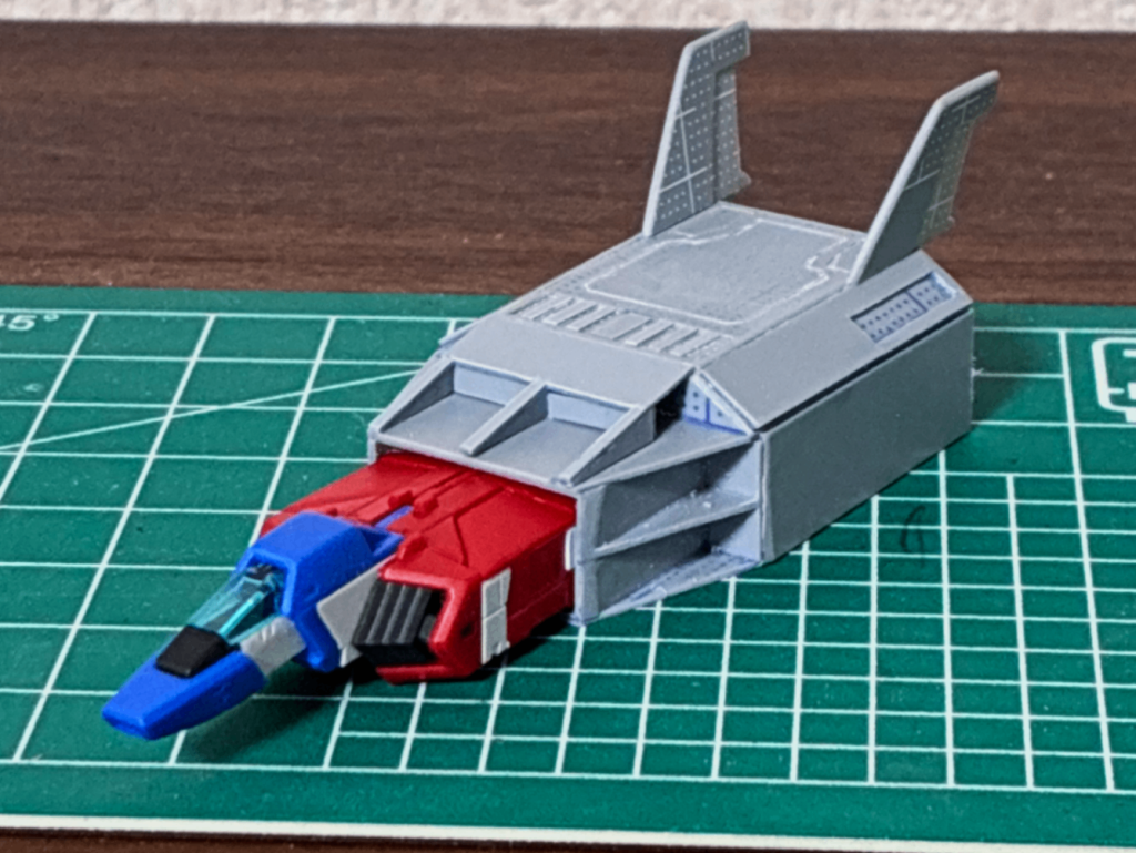 制作工程です。基本的な箱組工作の組み合わせという感じですね。